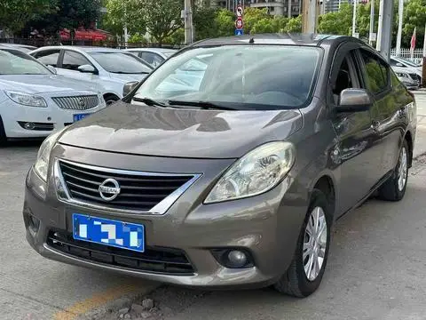 Nissan 阳光 2011