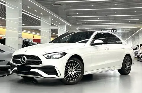 Mercedes-Benz C-Class 2025