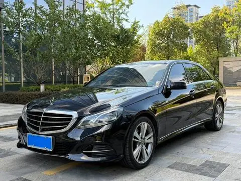Mercedes-Benz E-Class 2015