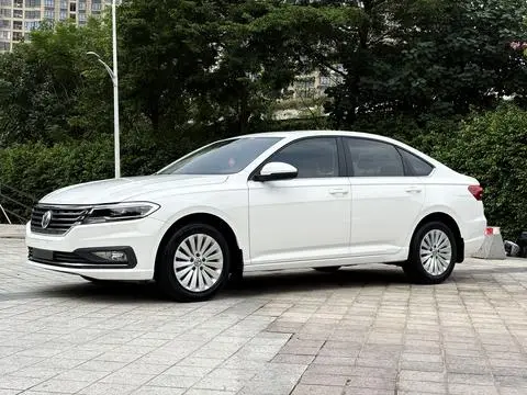 Volkswagen Lavida 2019 — фото 1