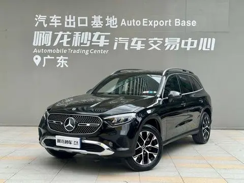 Mercedes-Benz GLC 2025