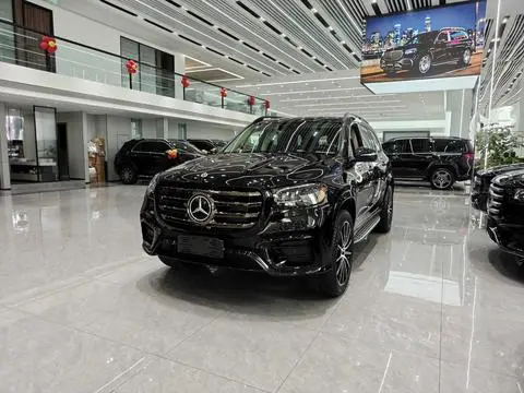 Mercedes-Benz GLS 2024 — фото 1