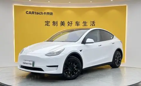 Tesla Model Y 2022 — фото 1