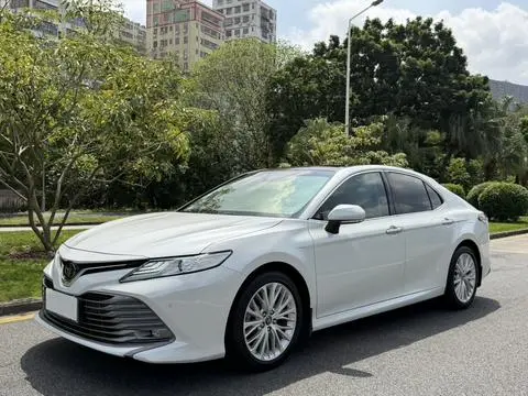 Toyota Camry 2019