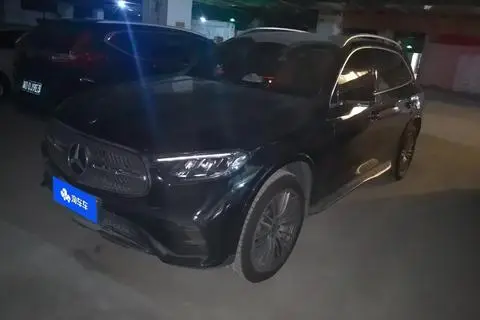 Mercedes-Benz GLC 2025