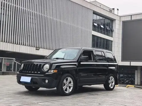 Jeep 自由客 2015