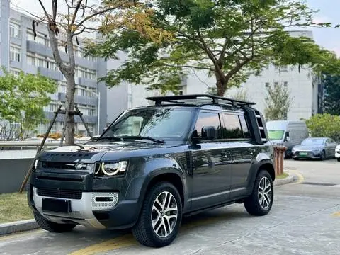 Land Rover 卫士 2024