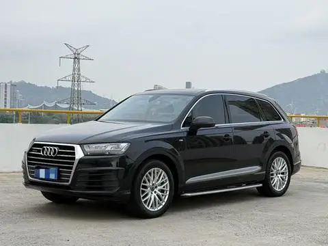 Audi Q7 2016