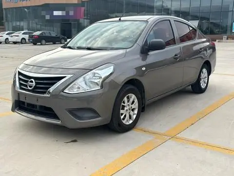 Nissan 阳光 2015