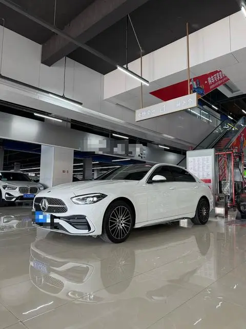 Mercedes-Benz C-Class 2023