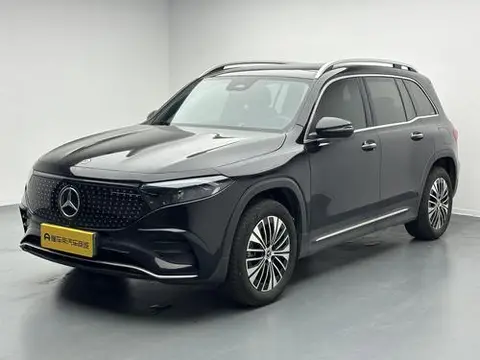 Mercedes-Benz EQB 2025