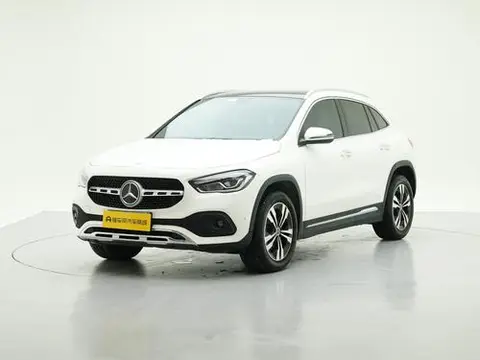 Mercedes-Benz GLA 2022 — фото 1