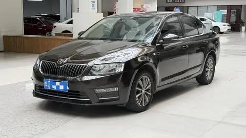 Skoda 明锐 2017 — фото 1