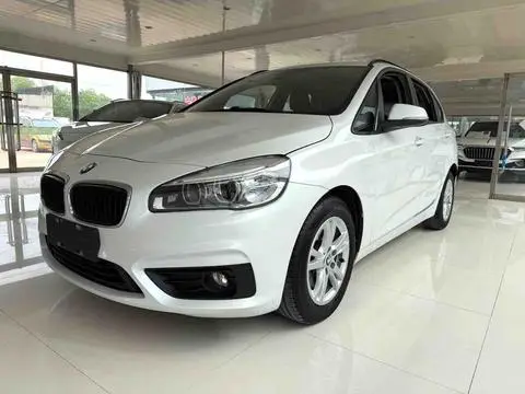 BMW 2 Series 旅行车 2016