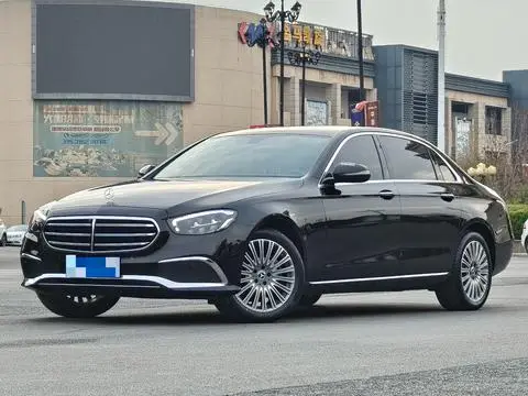 Mercedes-Benz E-Class 2023