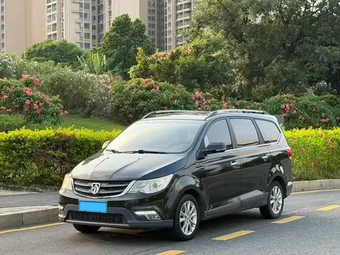 Baojun 730 2014