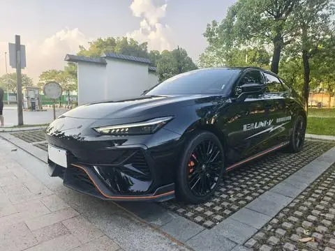 Changan UNI-V 2025
