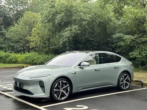 NIO ET5 2022