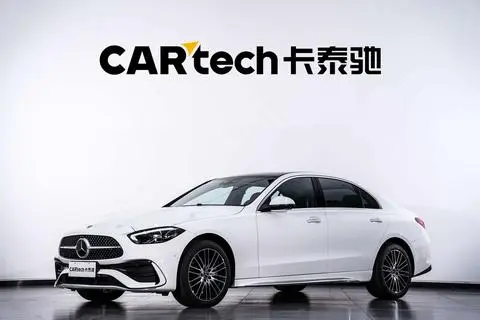 Mercedes-Benz C-Class 2026 — фото 1
