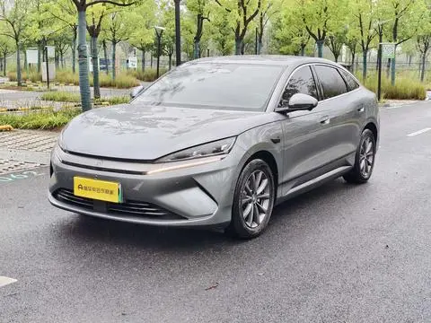 BYD 秦L EV 2025