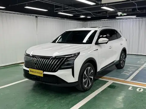 Changan CS75 PLUS 2026 — фото 1