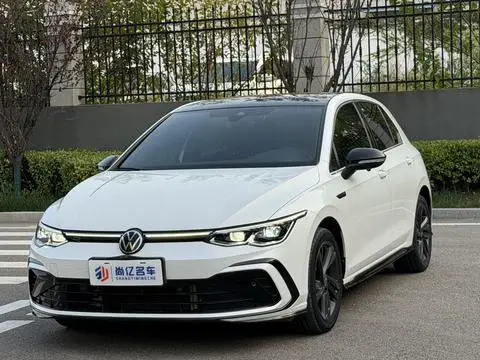 Volkswagen Golf 2023