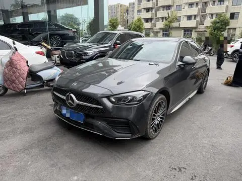Mercedes-Benz C-Class 2023 — фото 1