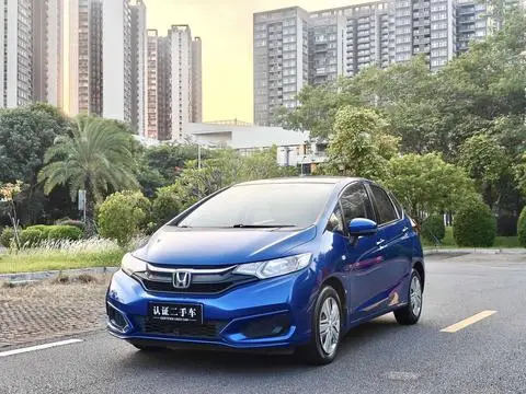 Honda Fit 2018 — фото 1
