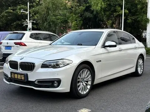 BMW 5 Series 2014 — фото 1