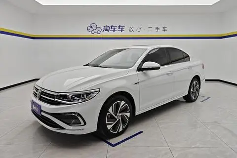Volkswagen Bora 2023