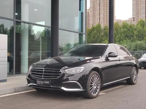 Mercedes-Benz E-Class 2022