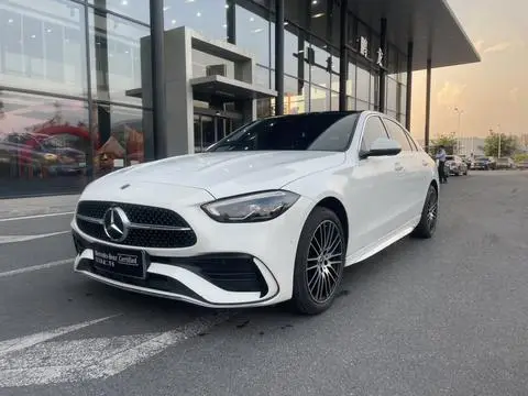 Mercedes-Benz C-Class 2025