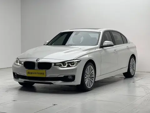 BMW 3 Series 2018 — фото 1