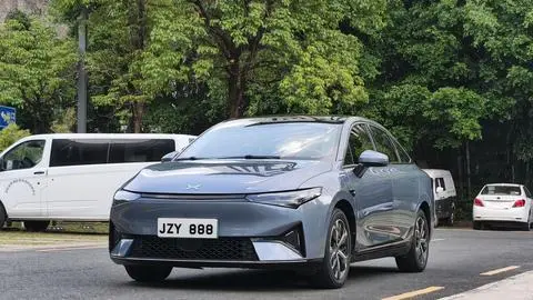 XPeng 小鹏P5 2021