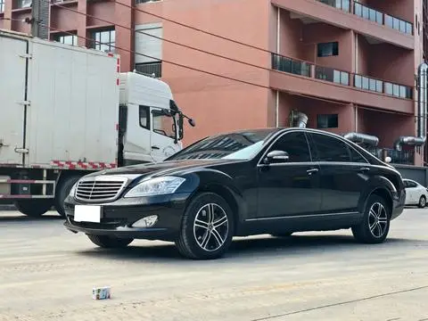 Mercedes-Benz S-Class 2008