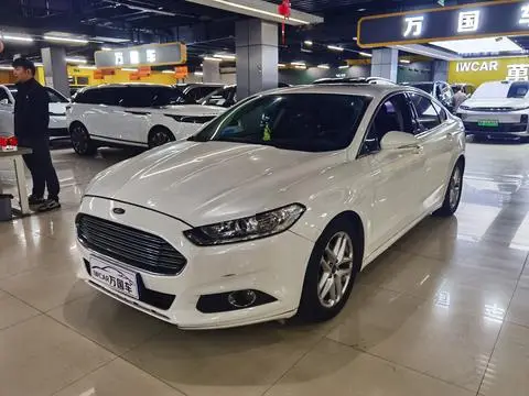 Ford 蒙迪欧 2013