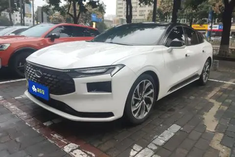 Ford 蒙迪欧 2022 — фото 1