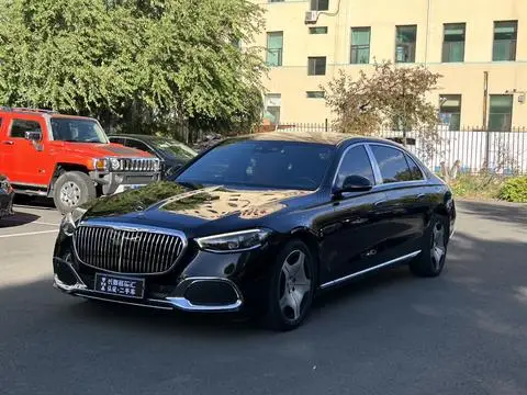 Mercedes-Benz 迈巴赫S-Class 2024