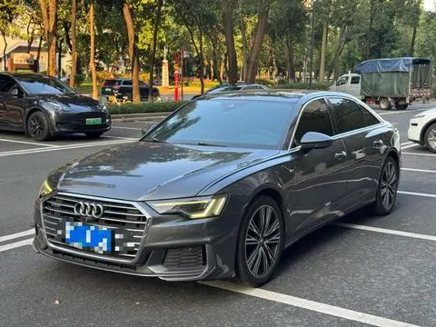 Audi A6L 2019 — фото 1