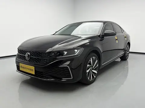 Volkswagen Passat 2022
