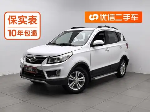BAIC S2 2016