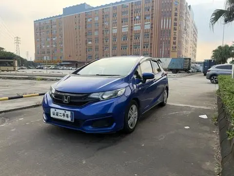 Honda Fit 2018 — фото 1