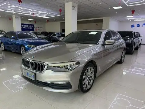 BMW 5 Series 2018 — фото 1