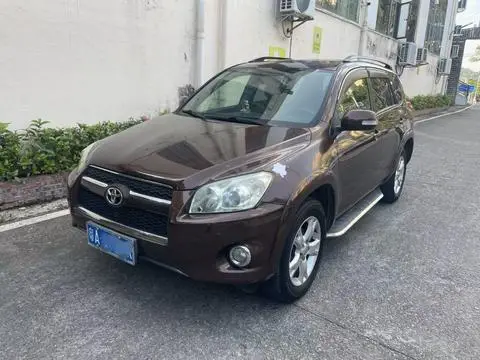 Toyota RAV4 2013