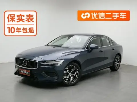 Volvo S60 2023 — фото 1