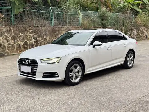 Audi A4L 2017