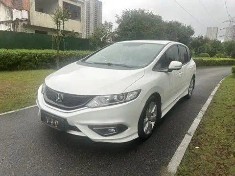 Honda Jade 2016