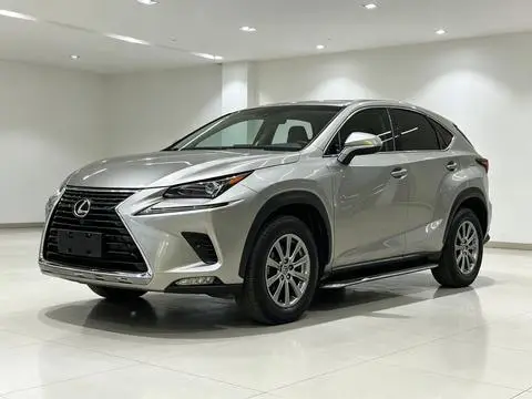 Lexus NX 2018 — фото 1