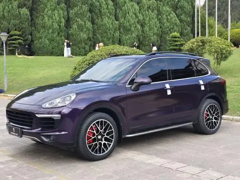 Porsche Cayenne 2016
