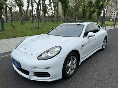 Porsche Panamera 2014